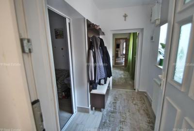 Zona Tabacarie - casa caramida /bca - 4 camere + teren 440 mp - 19