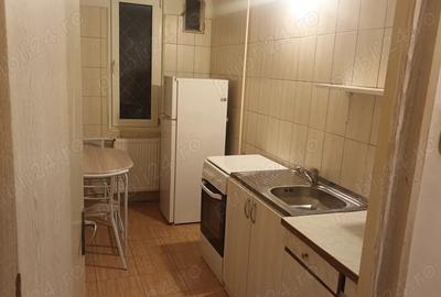 Inchiriez garsoniera metrou Dristor 1 - 3