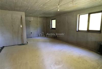 Casă cu 7 camere cu Teren 1035 Mp în Central - 9