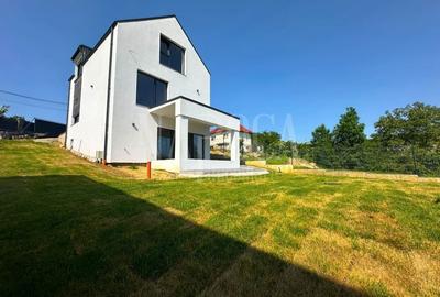Casă individuală cu 4 camere cu Teren 873 Mp în Feleacu - 1