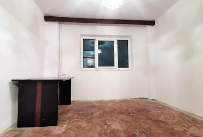 Apartament cu 2 camere decomandat în Rahova - 2