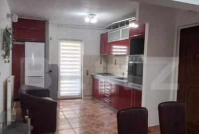 Apartament cu 3 camere, zona centrala in Campia Turzii - 1