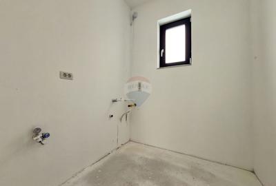 Vilă cu 4 camere de vânzare în Via Carmina - 11