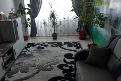 Apartament cu 4 camere decomandat în Central - 3