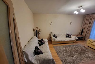 Apartament cu 3 camere decomandat, mobilat în Central - 9