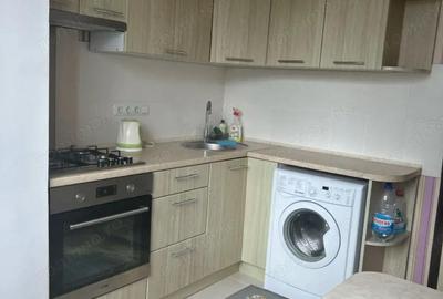 Garsonieră decomandată în Buziașului