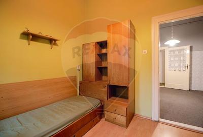Apartament cu 3 camere de vanzare in zona Sinaia - 5