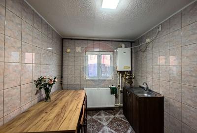 Casă cu 3 camere cu Teren 128 Mp în Central - 7