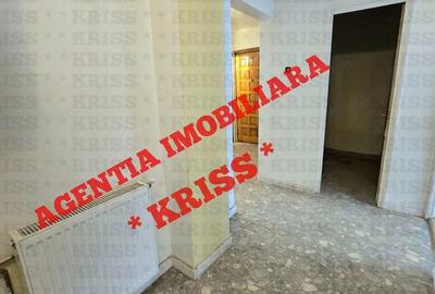 Apartament cu 3 camere decomandat în Central - 11