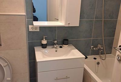 Apartament cu 2 camere decomandat în Central - 2