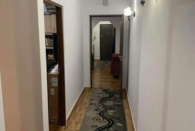 Apartament cu 4 camere decomandat în Someș - 5