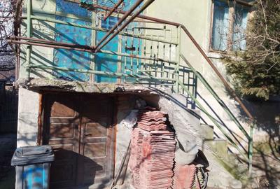 Casă cu 4 camere în Central - 4