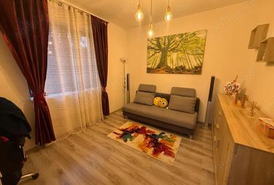 Casă cu 5 camere cu Teren 610 Mp în Dumbrăvița