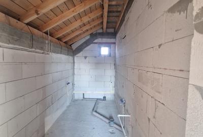 Casa P+M cu placa turnata, 5camere constructie deosebita -165.000euro - 17