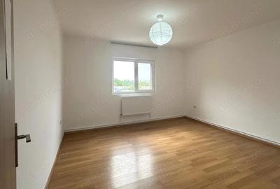 Casă cu 4 camere cu Teren 500 Mp în Băneasa - 1