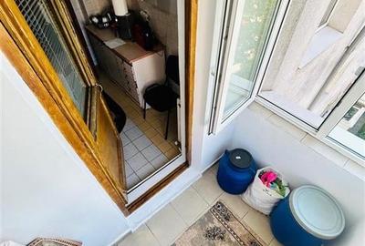 3 camere decomandat, bloc din 1980 zona Alaexandru-Rond Zimbru - 8