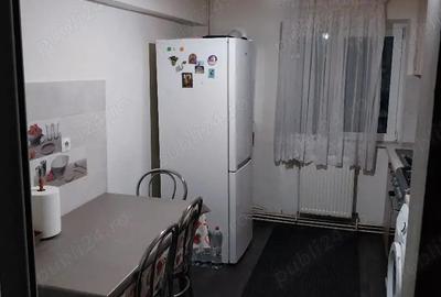 Apartament cu 3 camere decomandat în Dacia - 2