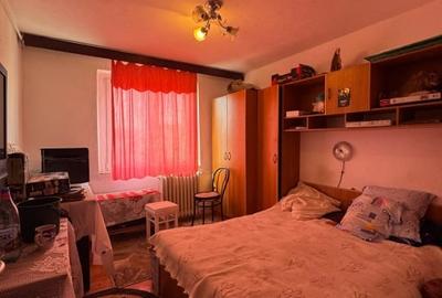Apartament cu 3 camere decomandat în Dristor - 6