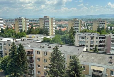 Apartament cu 3 camere decomandat în Simeria - 8