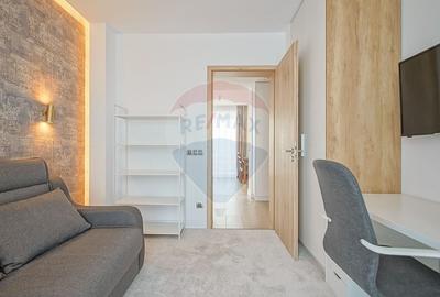 Penthouse cu 4 camere decomandat în Tractorul - 28