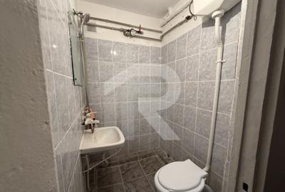 Garsoniera situata la parter, Str Iacob Andrei, bloc civiliz - 4