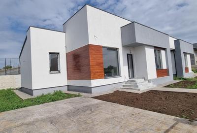 Casa individuala 4 camere/Com.Berceni - 2