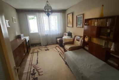 Vanzare apartament 3 camere Suceava - 2