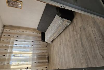 Apartament cu 3 camere decomandat în Rahova - 7