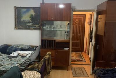 Garsonieră decomandată în Grigorescu