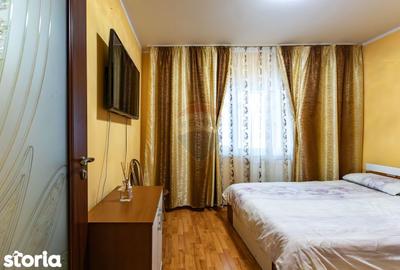 Apartament cu 2 camere semidecomandat, mobilat în Republicii - 1