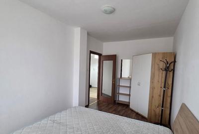 Apartament cu 3 camere decomandat în Nufărul