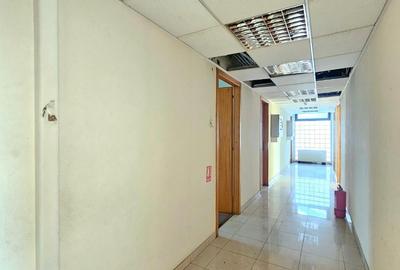 Spațiu comercial, de 1,000 mp, în Bucureștii Noi - 9