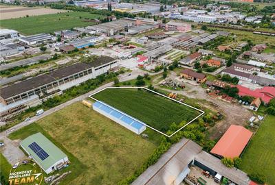 Spațiu comercial, de 500 mp, în Central - 1