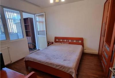 Apartament 4 camere et 1 str Bucuresti zona 700 - 8