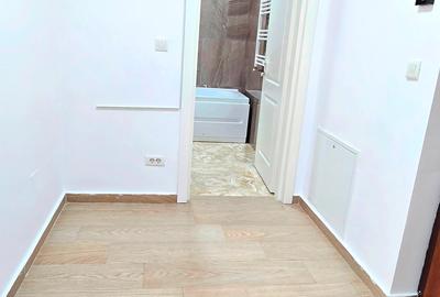 Garsonieră decomandată în Bucium - 6