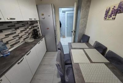 Apartament cu 2 camere decomandat în Dâmbovița - 3