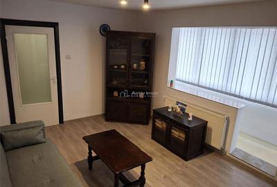 Apartament cu 2 camere semidecomandat în Micro III - 2