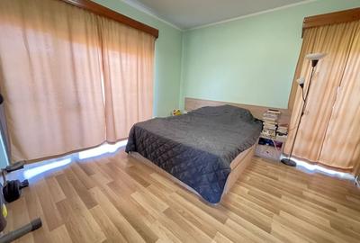 Casa spațioasă  P+1E,526 mp teren-strada liniștită. - 4