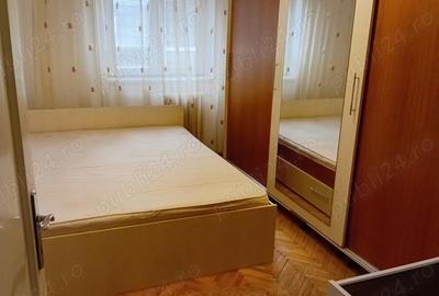 Apartament cu 3 camere semidecomandat în Central - 3