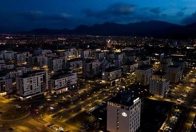 LIVE! Rafinament,ales confort,vedere panoramica,Kasper,Coresi,Tractorul - 2