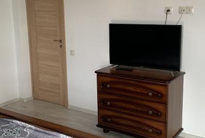 PF Vand Apartament cu 3 camere, str.Sub Cetate, parcare - 4