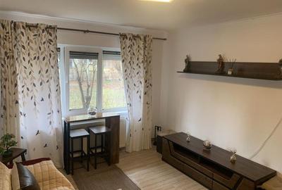 Garsonieră decomandată, mobilată în Astra - 3