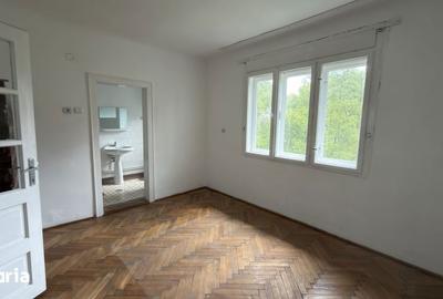 Casă cu 3 camere cu Teren 2200 Mp în Șișești - 3