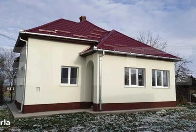 Casă cu 3 camere în Doba - 12