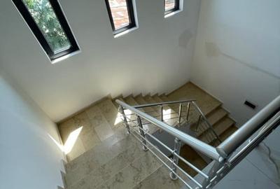 Cladire Spatii Comerciale Soseaua Colentina - 11