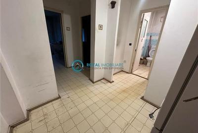 Royal Imobiliare - Vanzare apartament 2 camere zona Repulicii - 7