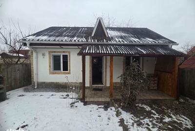 Casă cu 4 camere în Săucești - 14