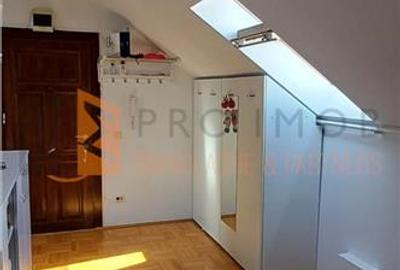 Garsonieră decomandată, mobilată în 1 Decembrie