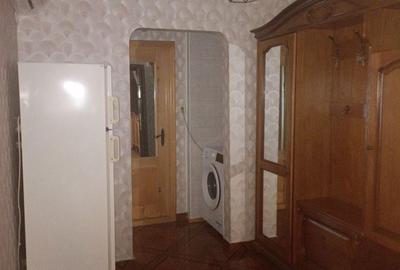 Apartament cu 2 camere decomandat în Calarași 4 - 3