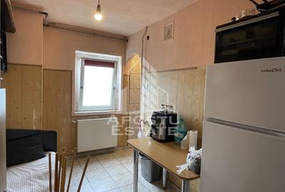 Apartament cu o camera Intrarea Peru Steaua etaj 2 - 6